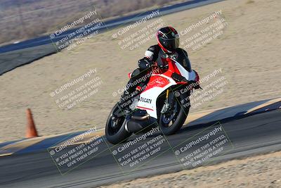 media/May-15-2022-SoCal Trackdays (Sun) [[33a09aef31]]/Turns 9 and 8 Set 2 (8am)/